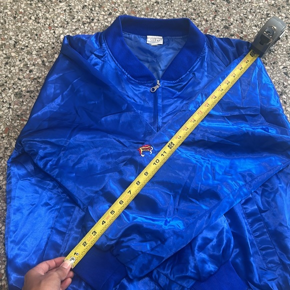 Silk Souvenir jacket Okinawa Japan - Picture 6 of 17